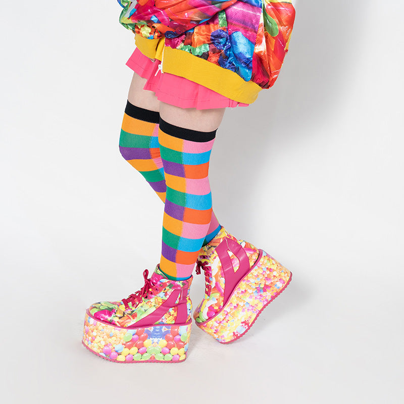 I read an image to a gallery viewer, Block Knee-High Socks