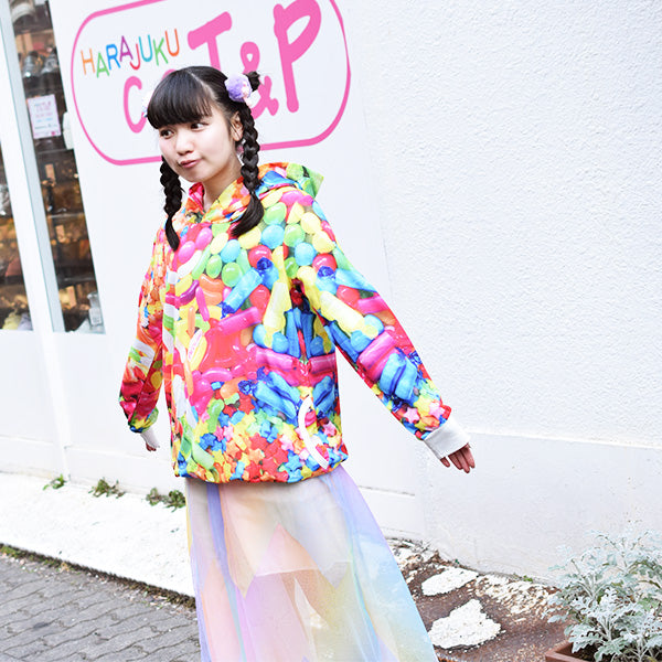 I read an image to a gallery viewer, POP Candy BIG Parker