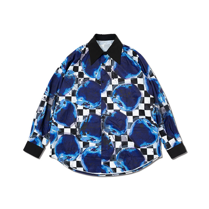 I read an image to a gallery viewer, Checkered Apple Shirt