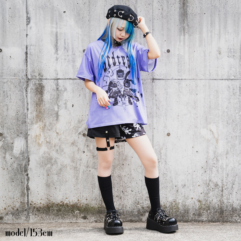 I read an image to a gallery viewer, Moon Bunny Dolls T-Shirt