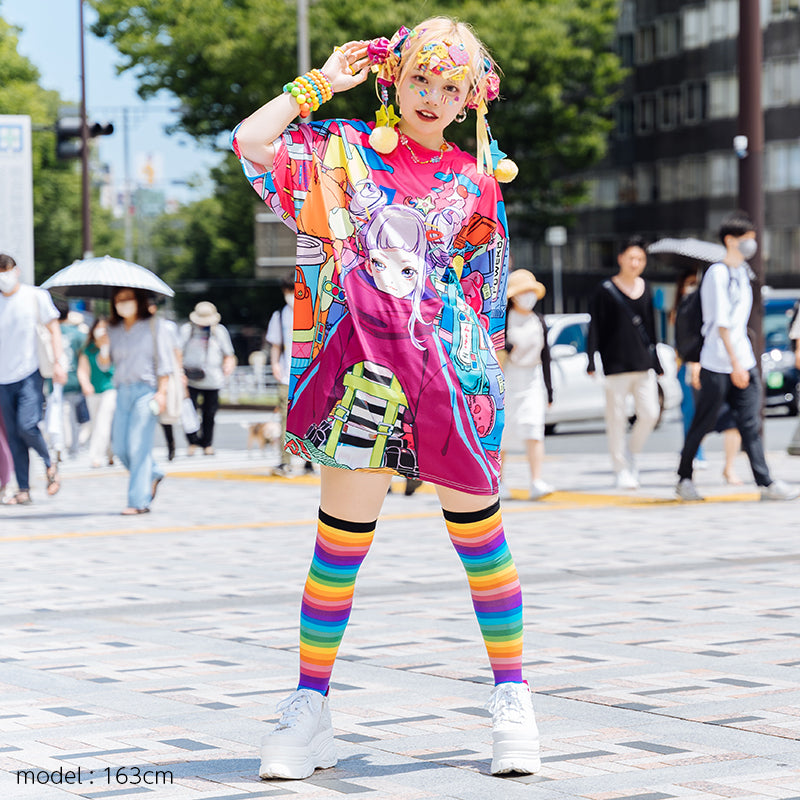 画像をギャラリービューアに読み込む, ニーナ ヒュージT