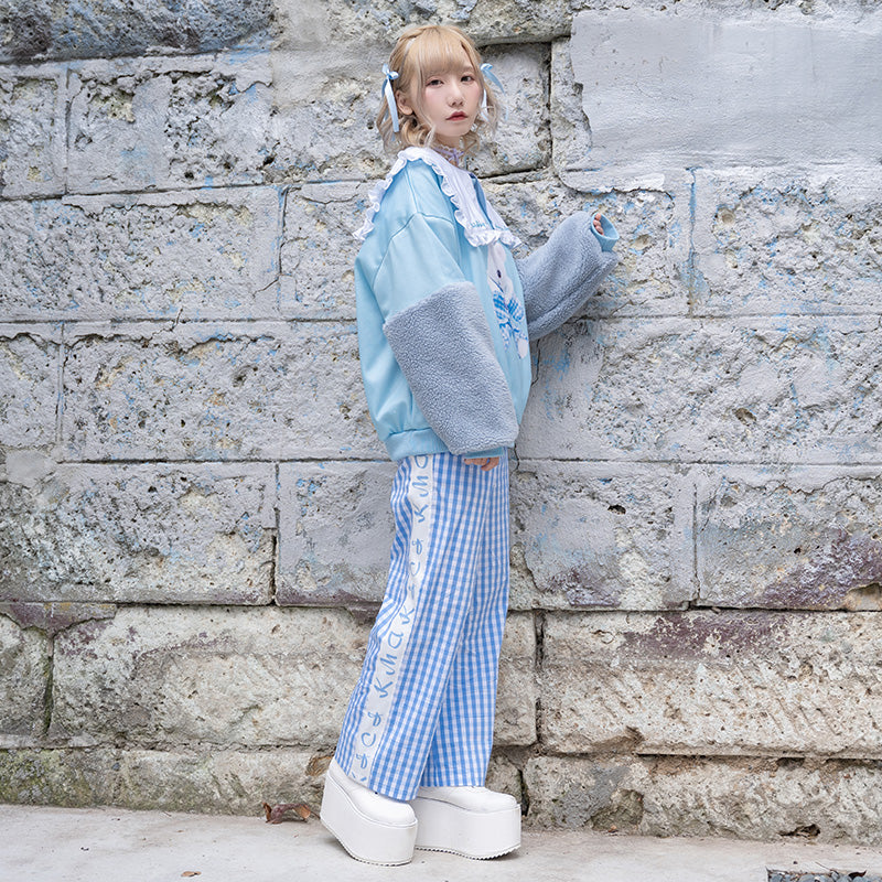 I read an image to a gallery viewer, Kmakici Line Pants