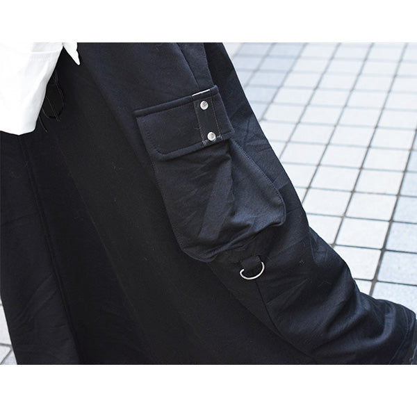 I read an image to a gallery viewer, 4 Rings Long Skirt