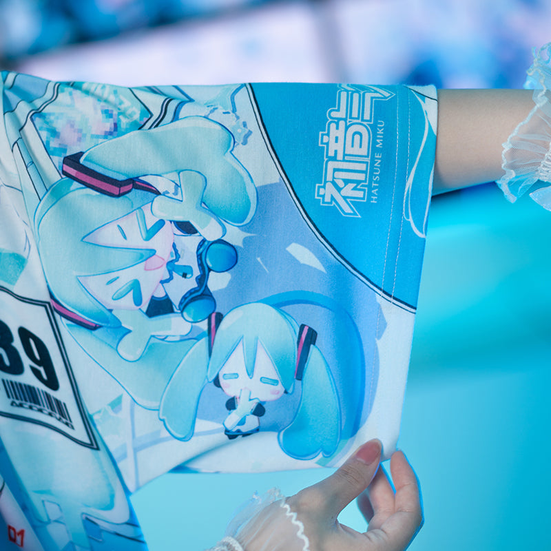Hatsune Miku Huge T-Shirt