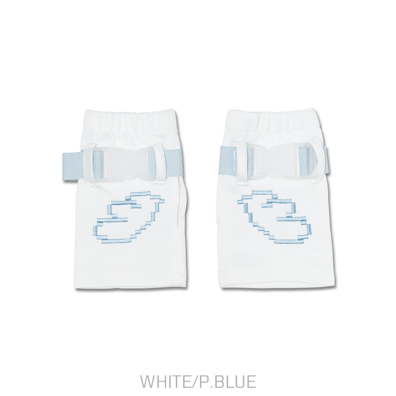 Dot Cat Gloves – ACDC RAG