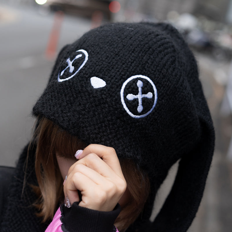 BUNNY KNIT HAT