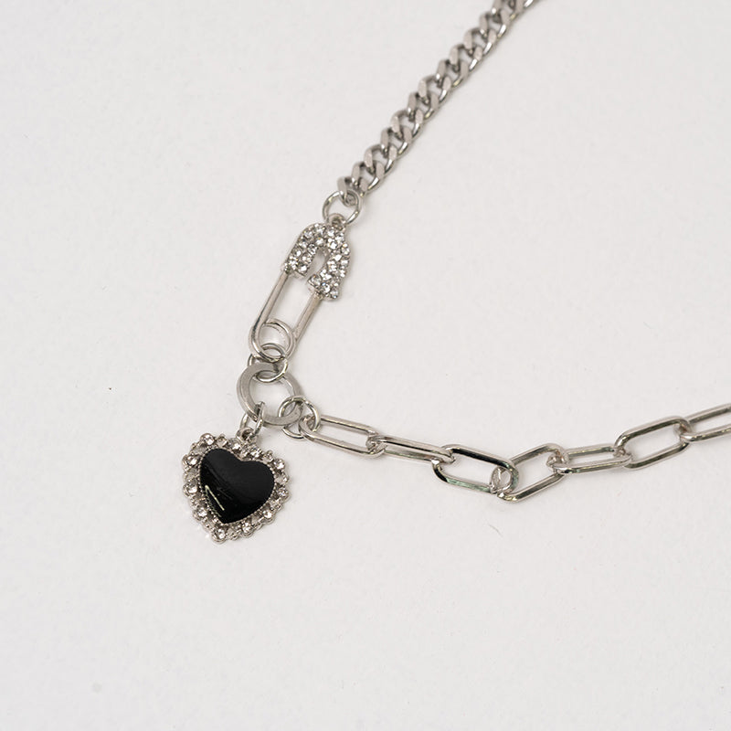 SPARKLE HEART NECKLACE