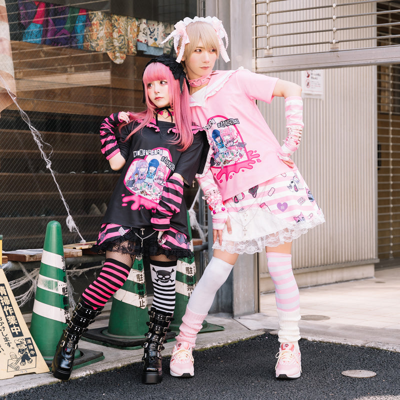 I read an image to a gallery viewer, Yamikawa Punk Menhera Chan Sailor Tee