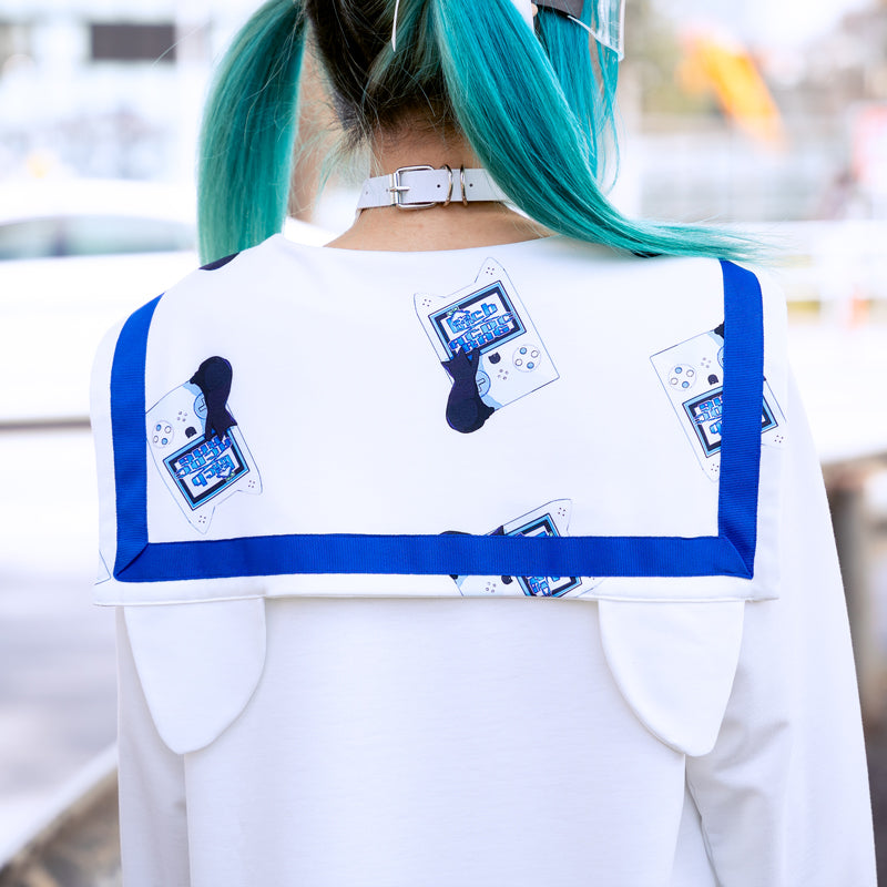 I read an image to a gallery viewer, Cyber Cat Sailor Hoodie