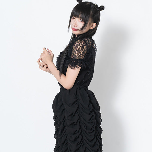 クードル レースTシャツ （ベージュのレースや柄ものを「ほっこり」に  