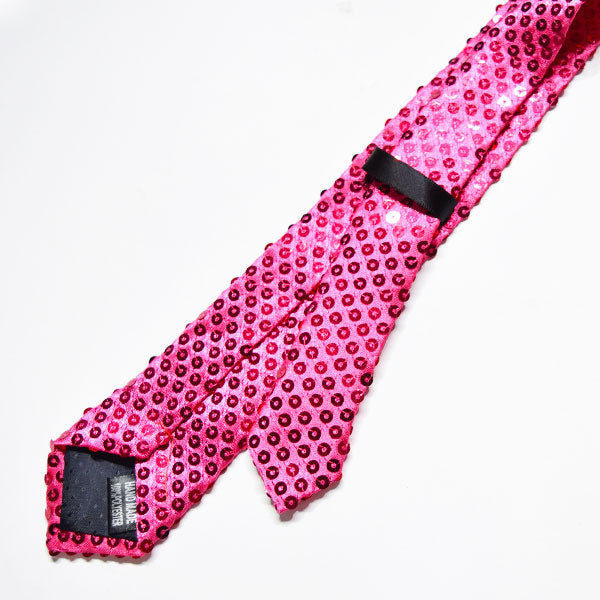 I read an image to a gallery viewer, Sequin Tie